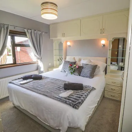 Jean's Lodge- Grange مالتون