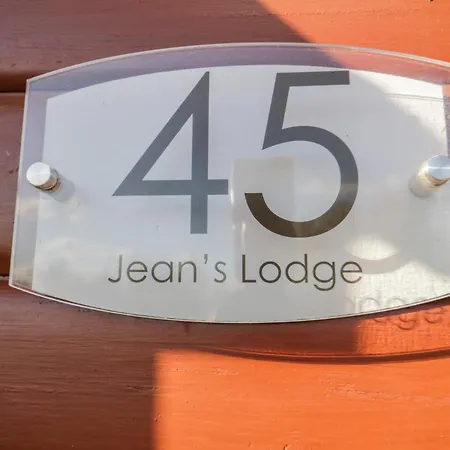Jean's Lodge- Grange 펜션